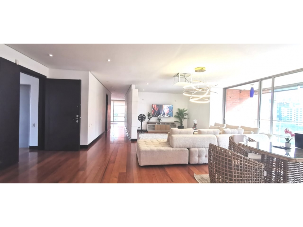 Venta apartamento El Poblado sector La Tomatera