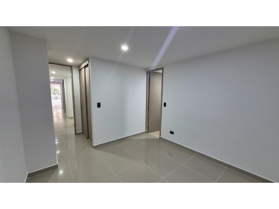 vende apartamento en bello sector obrero — foto 4