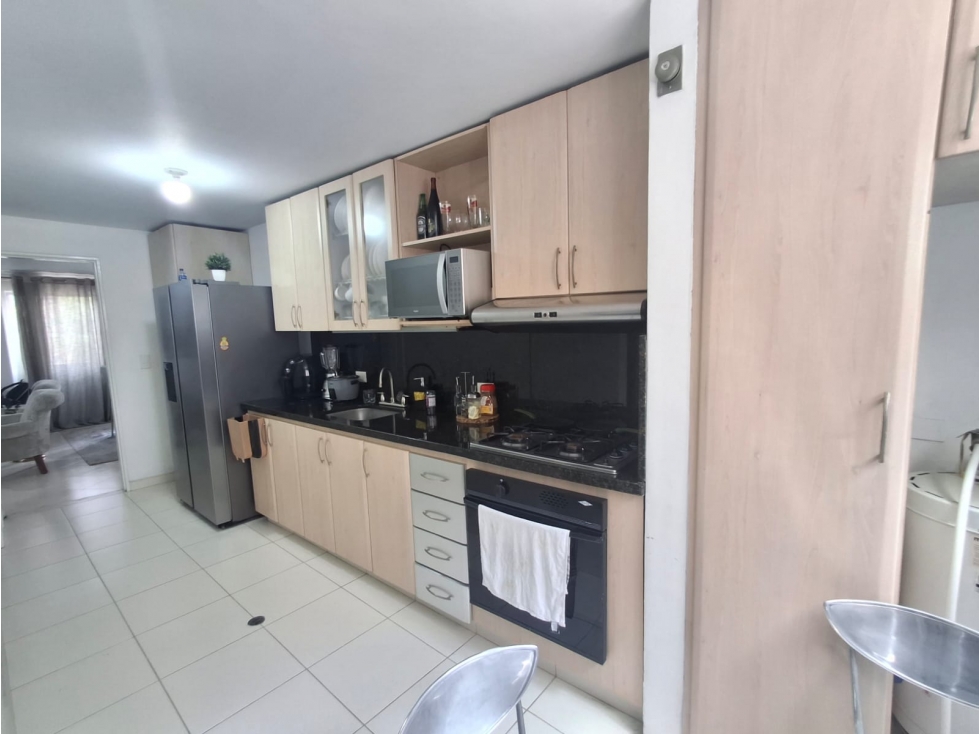 Venta apartamento para remodelar cerca de la estacion del metro — foto 5