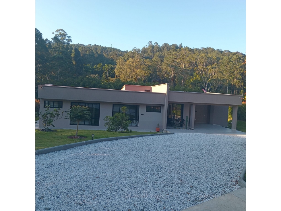 venta de casa campestre llanogrande