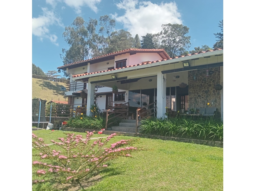 VENTA DE CASA FINCA