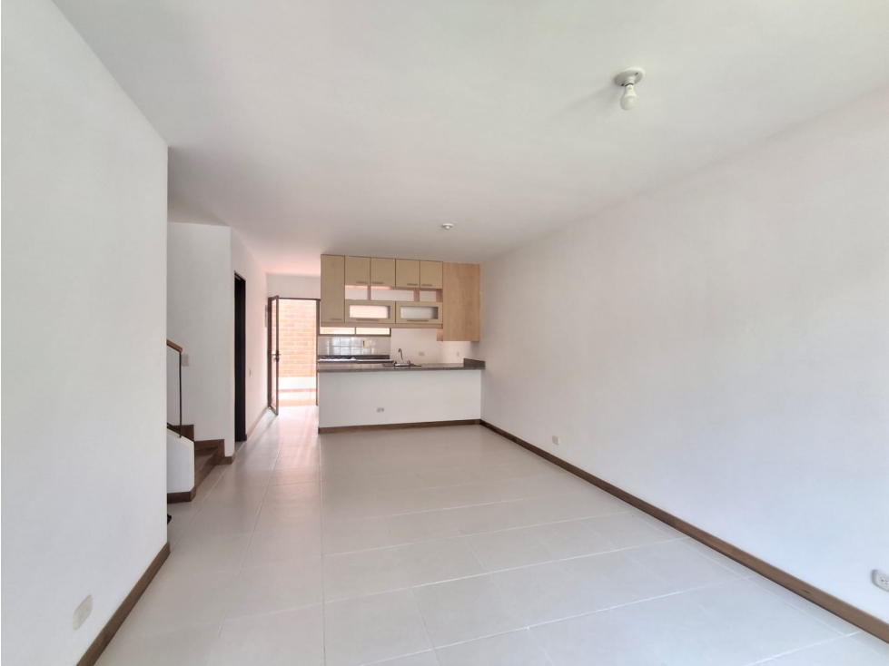 extraordinario casa en Unidad Cerrada con muy buena Iluminación — foto 2