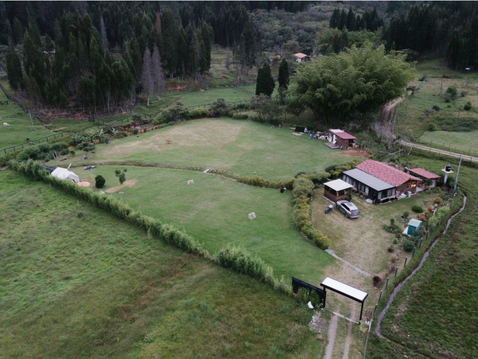 VENTA DE CASA CAMPESTRE