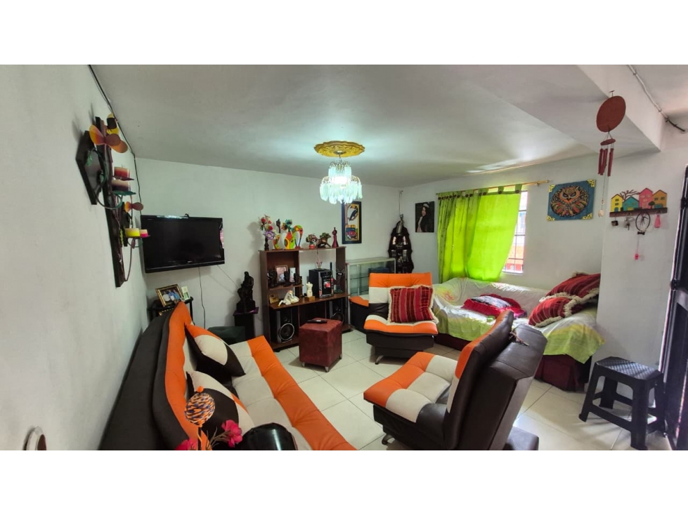 Se ofrece en venta un casa en el primer piso en Castilla — foto 3