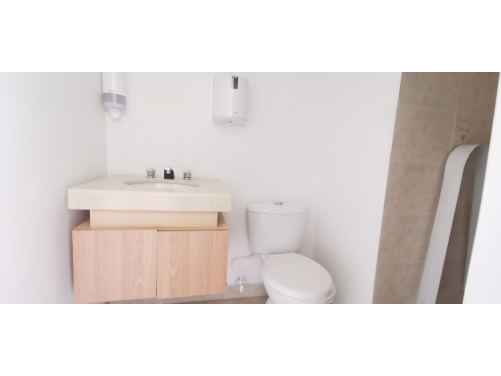 Super oficina en venta un Lugar privilegiado alto de las palmas, — foto 6