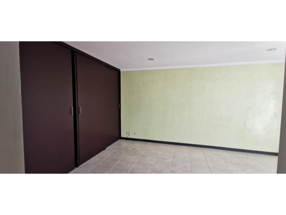 Venta apartamento piso alto Los Colores — foto 4