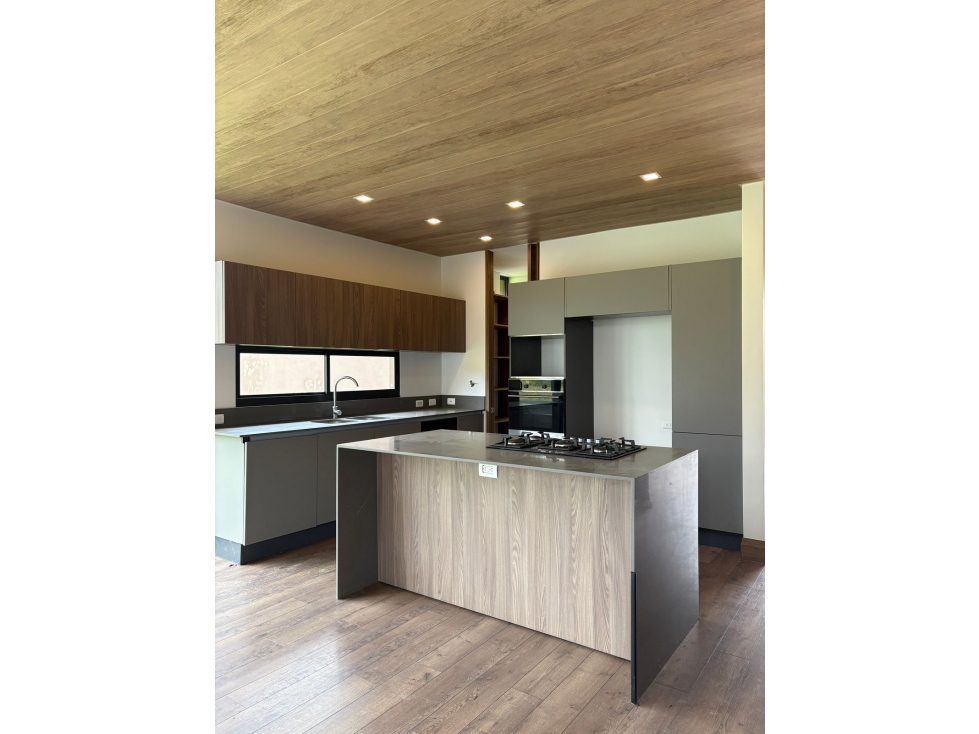 Casa para estrenar en el alto de las palmas — foto 4