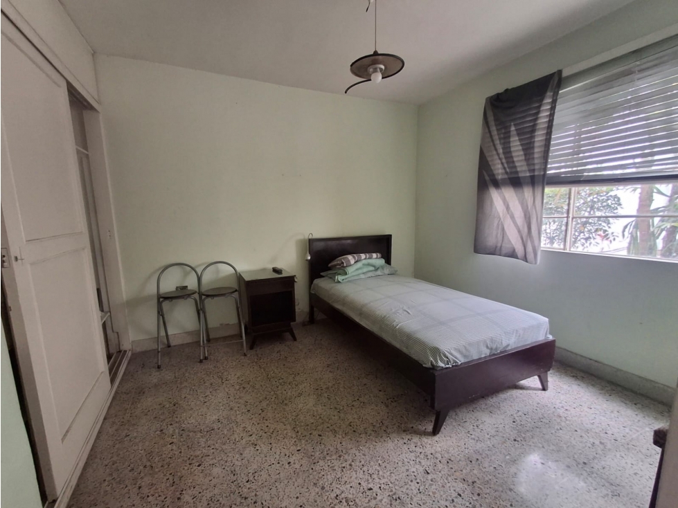 Excelente Venta casa Lote Sector San Joaquin cerca de la iglesia — foto 2