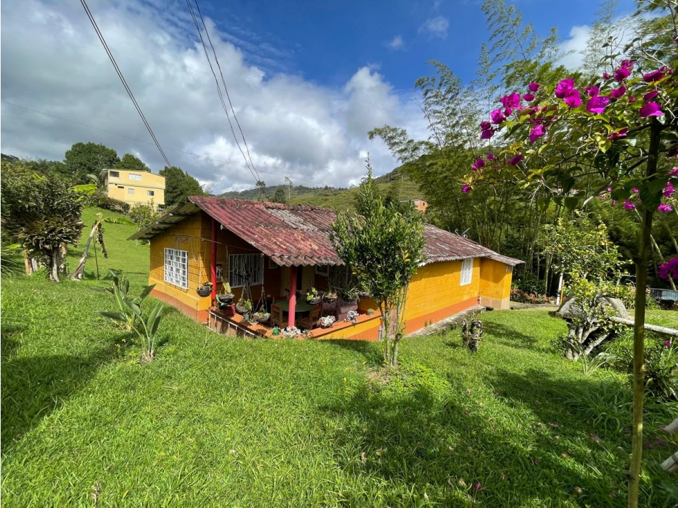 VENTA DE CASA FINCA - 4