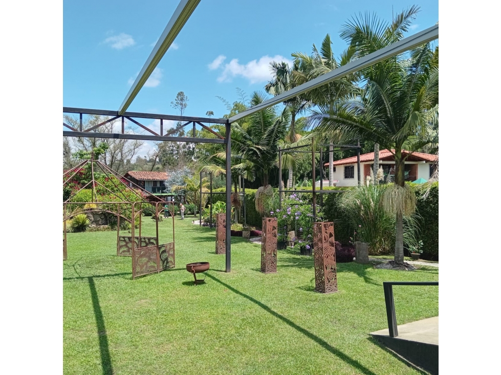 VENTA DE CASA DE EVENTOS ,BODEGA - 2
