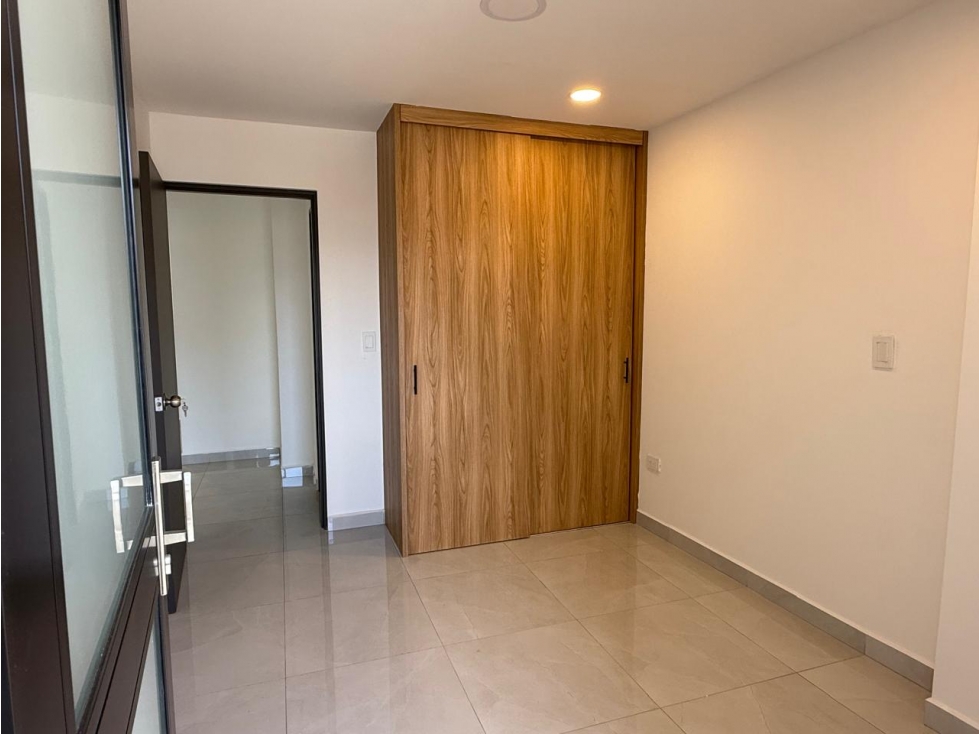 apartamento en la castellana para estrenar — foto 5