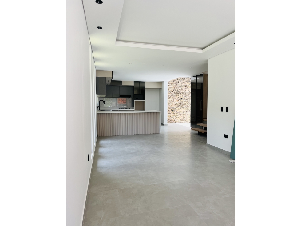 Casa en venta en La Ceja — foto 3