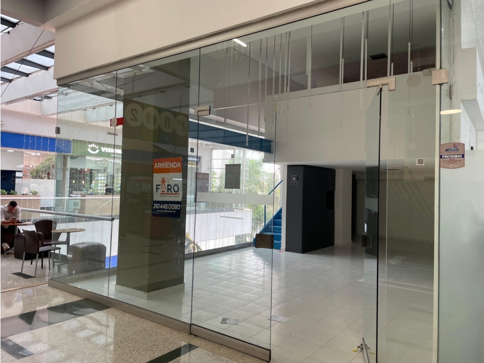 83m² de pura visibilidad — foto 2