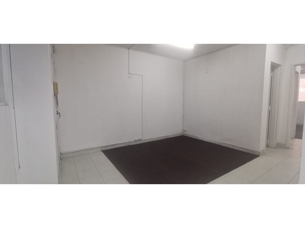 Venta Consultorio Centro super bien ubicada cerca Camara de Comercio