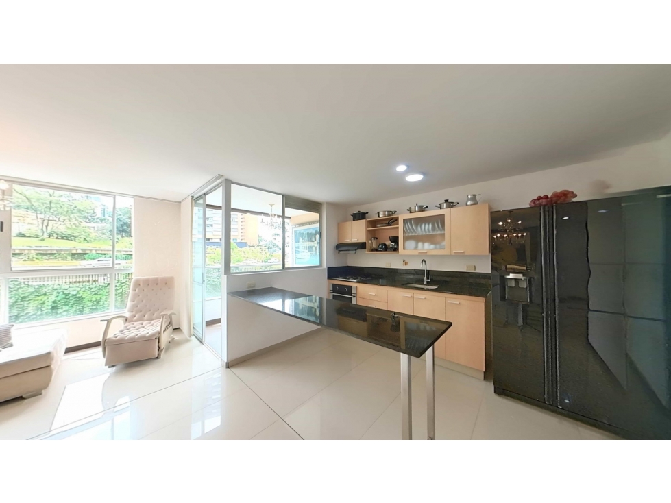Venta apartamento El Poblado parte baja