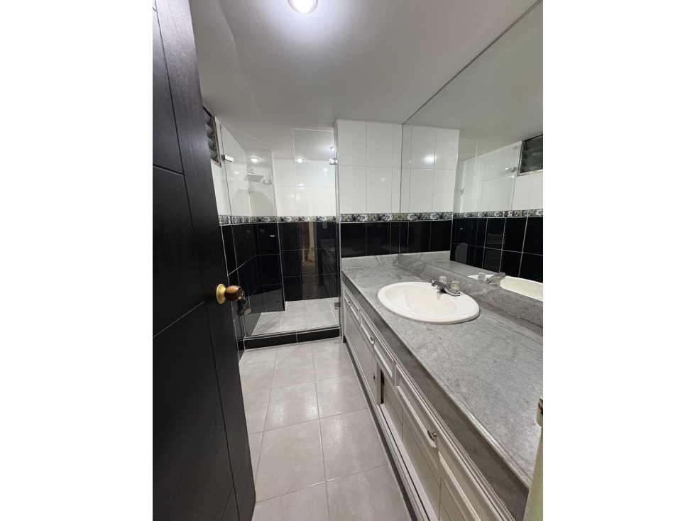 Apartamento renovado en Laureles — foto 4