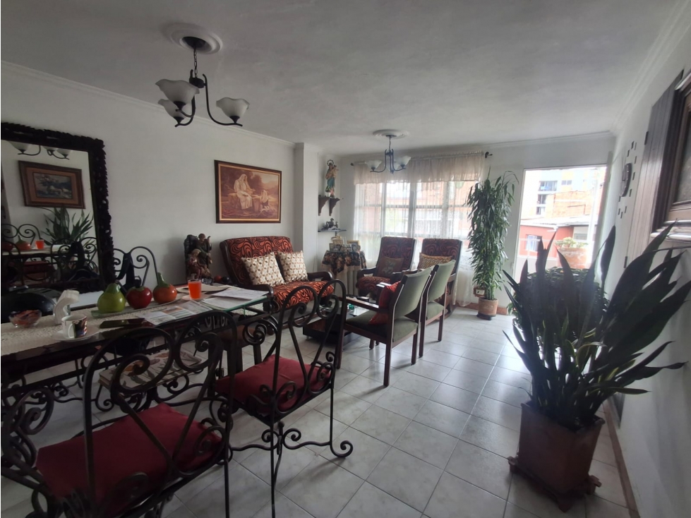Venta apartamento La America Lorena