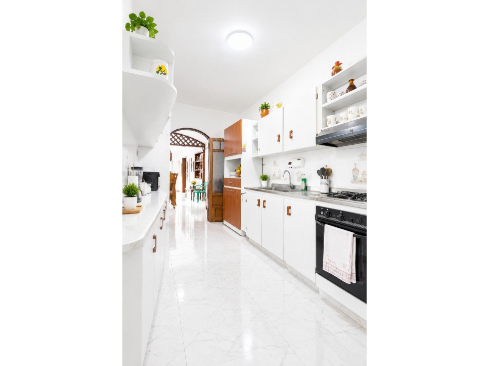 Venta casa primer piso cerca de la estacion Metro — foto 3