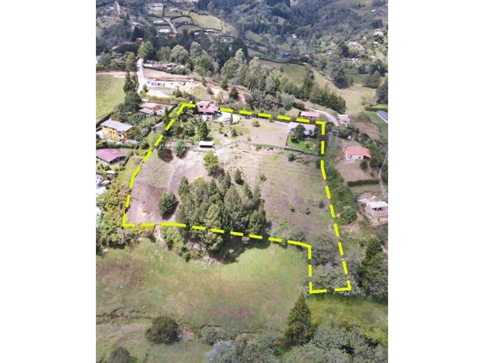 VENTA DE FINCA AEROPUERTO - 6
