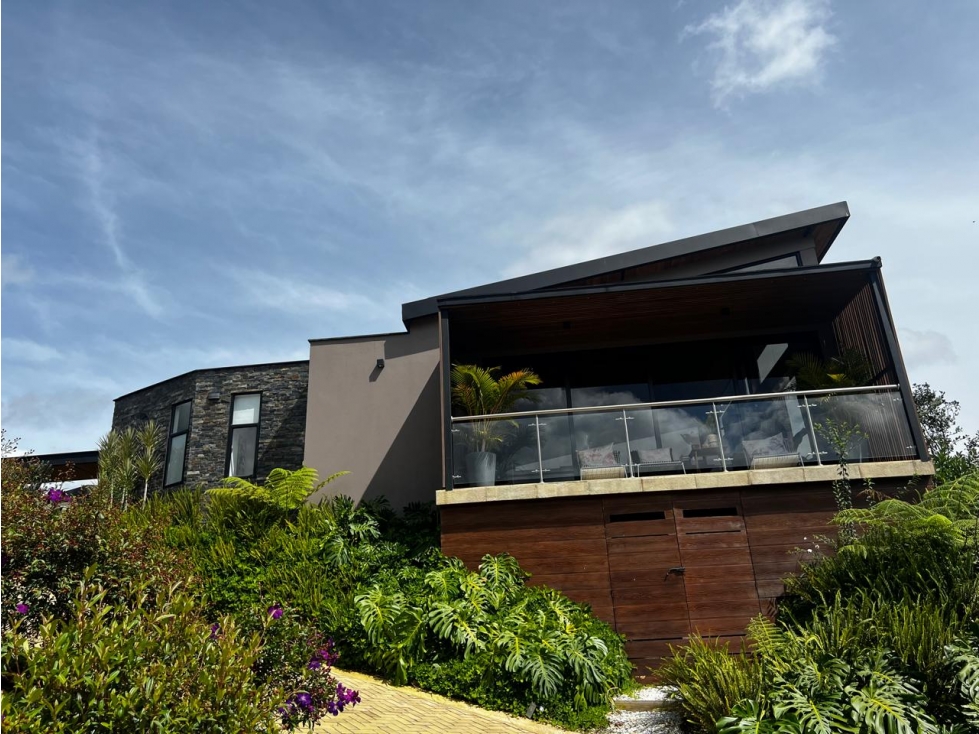 VENTA DE CASA CAMPESTRE
