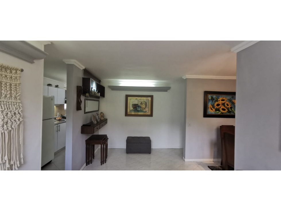 Super apartamento con muy buenos espacios vista verde — foto 4