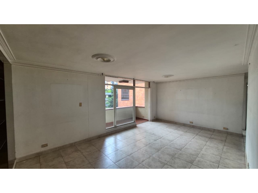 apartamento para reformar en el barrio laureles — foto 4