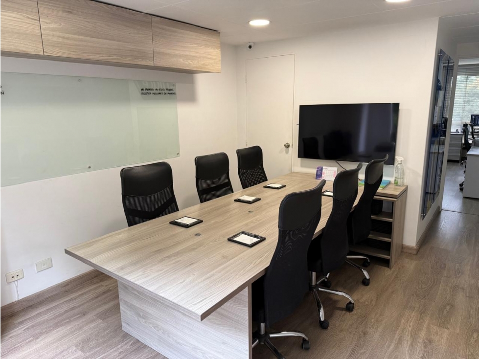 Oportunidad Extrategica Oficina o Colsultorio en Venta una ubicacion — foto 4