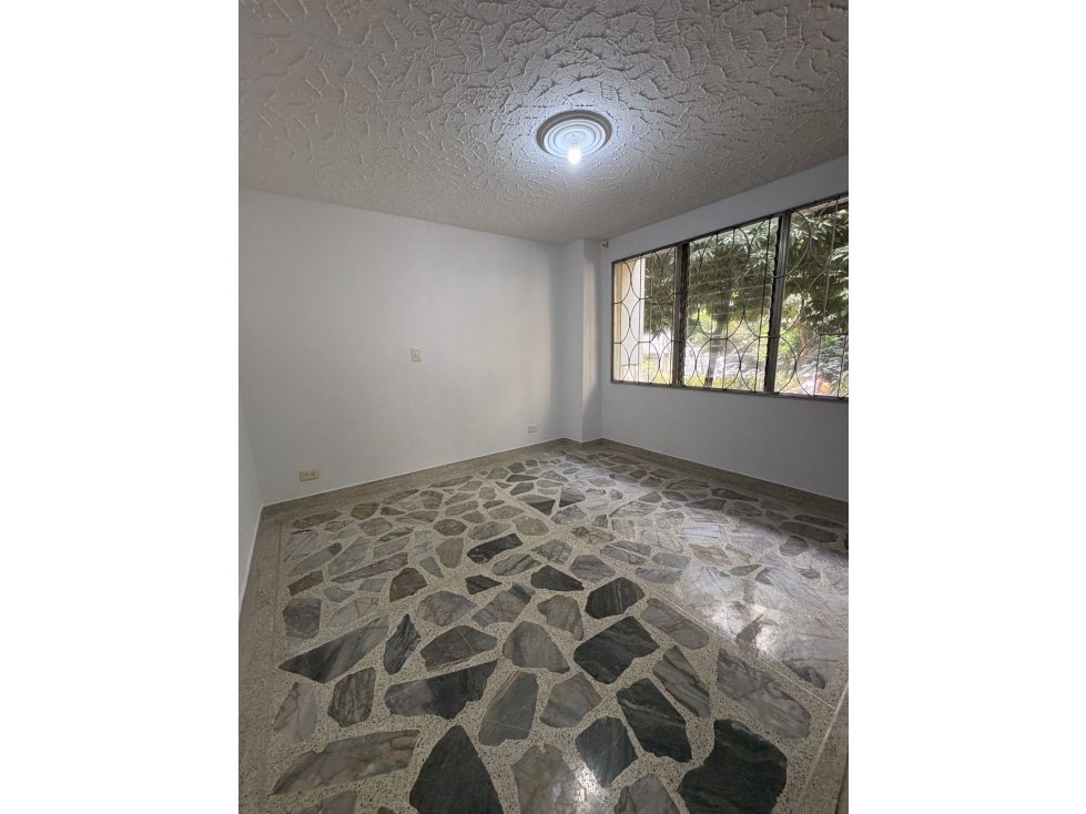 Apartamento renovado en Laureles — foto 6