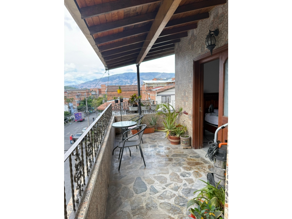 Apartamento remodelado Laureles