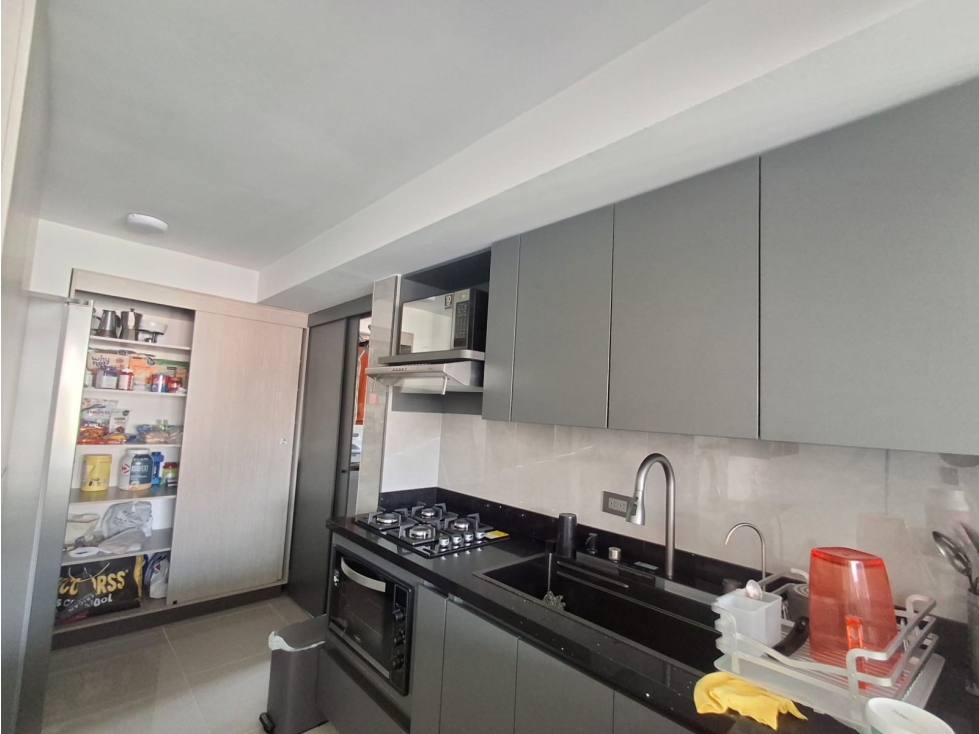 Venta de apartamento en la loma de los Bernal — foto 4