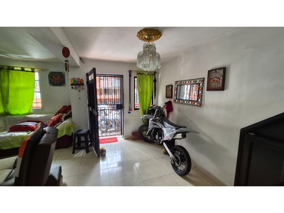 Se ofrece en venta un casa en el primer piso en Castilla — foto 4