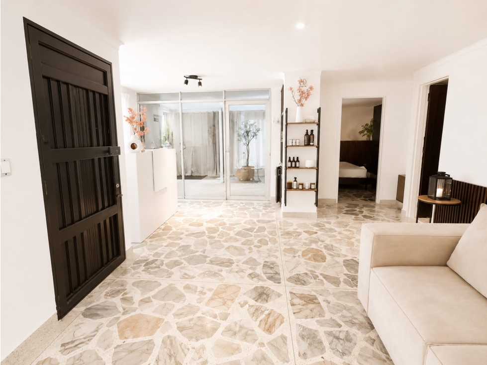 Venta apartamento con muy buenos espacios y remodelado — foto 2