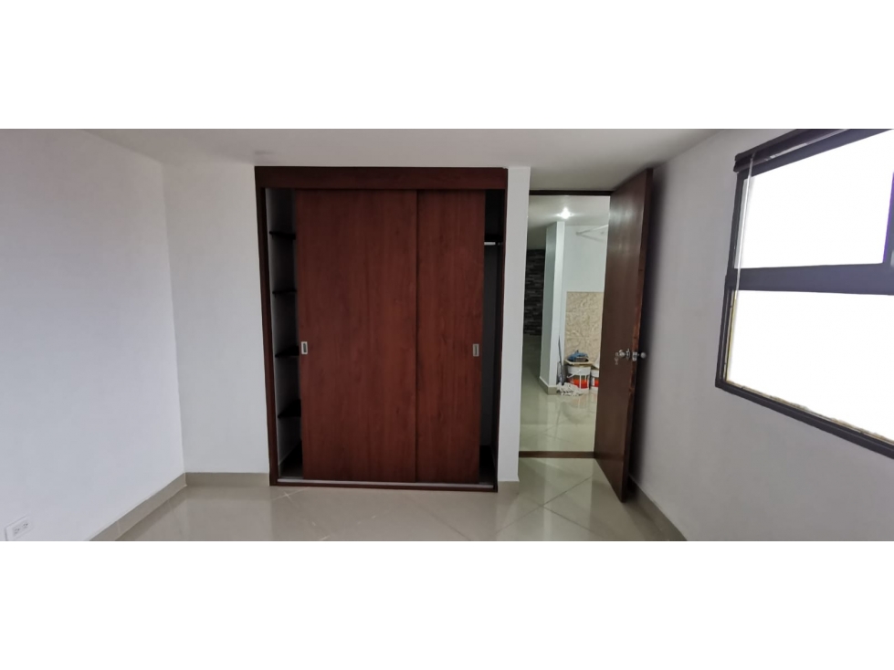 Super buen apartamento sector de occidente Barrio Cristobal — foto 5
