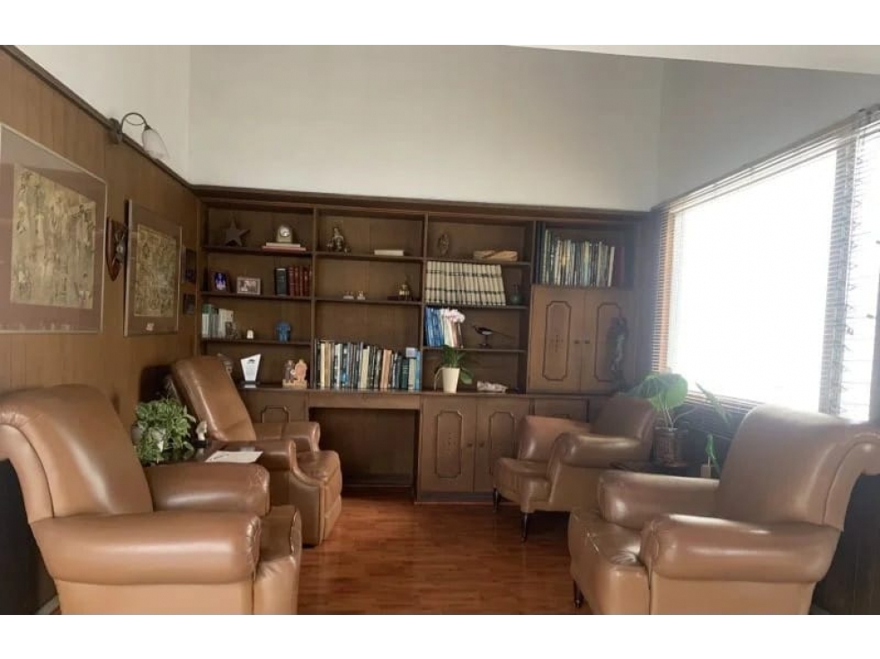 Casa lote Laureles Media Mixtura frente 13 mts por 28 mts — foto 4