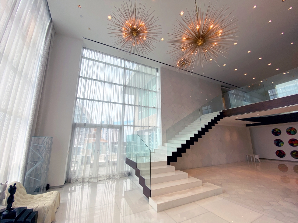 Penthouse, Pacific Point, Torre 200