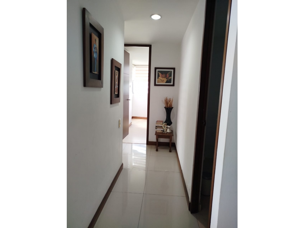 VENTA DE APARTAMENTO EN LA LOMA DEL INDIO — foto 5
