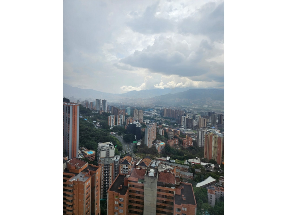 VENTA DE APARTAMENTO EN LA LOMA DEL INDIO
