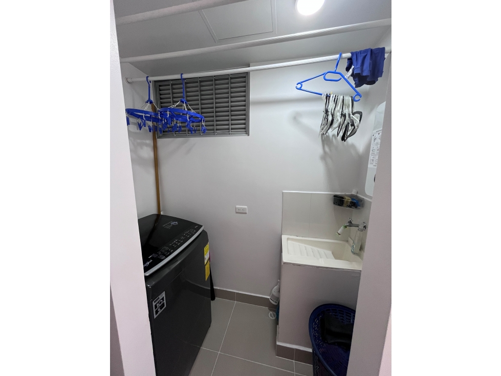 VENTA DE APARTAMENTO EN LA LOMA DEL INDIO — foto 4