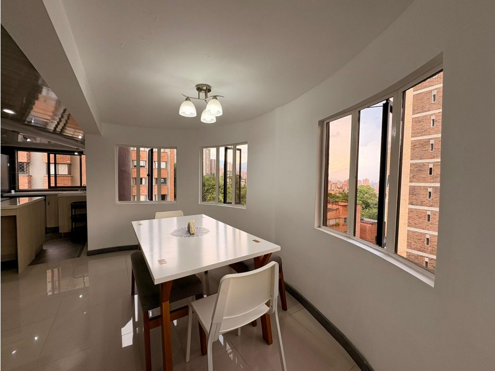 VENTA DE APARTAMENTO EN EL POBLADO LAS LOMAS — foto 3