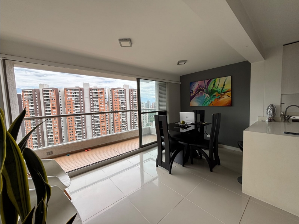 VENTA DE APARTAMENTO EN LA LOMA DE LOS BERNAL — foto 3