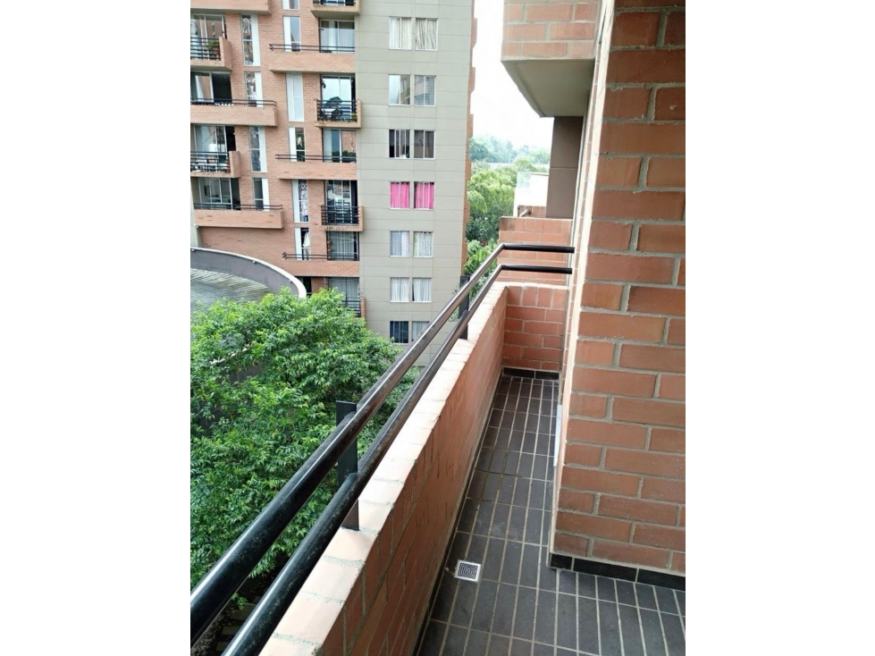 APARTAMENTO EN VENTA EN SURAMERICA — foto 4