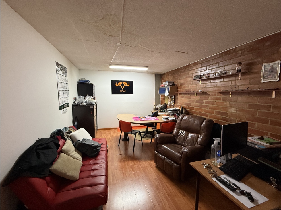 EDIFICIO EN VENTA RESTREPO — foto 3