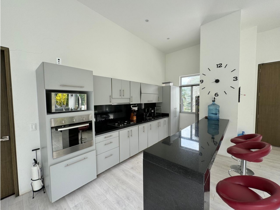 VENTA DE CASA EN CONDOMINIO ANAPOIMA