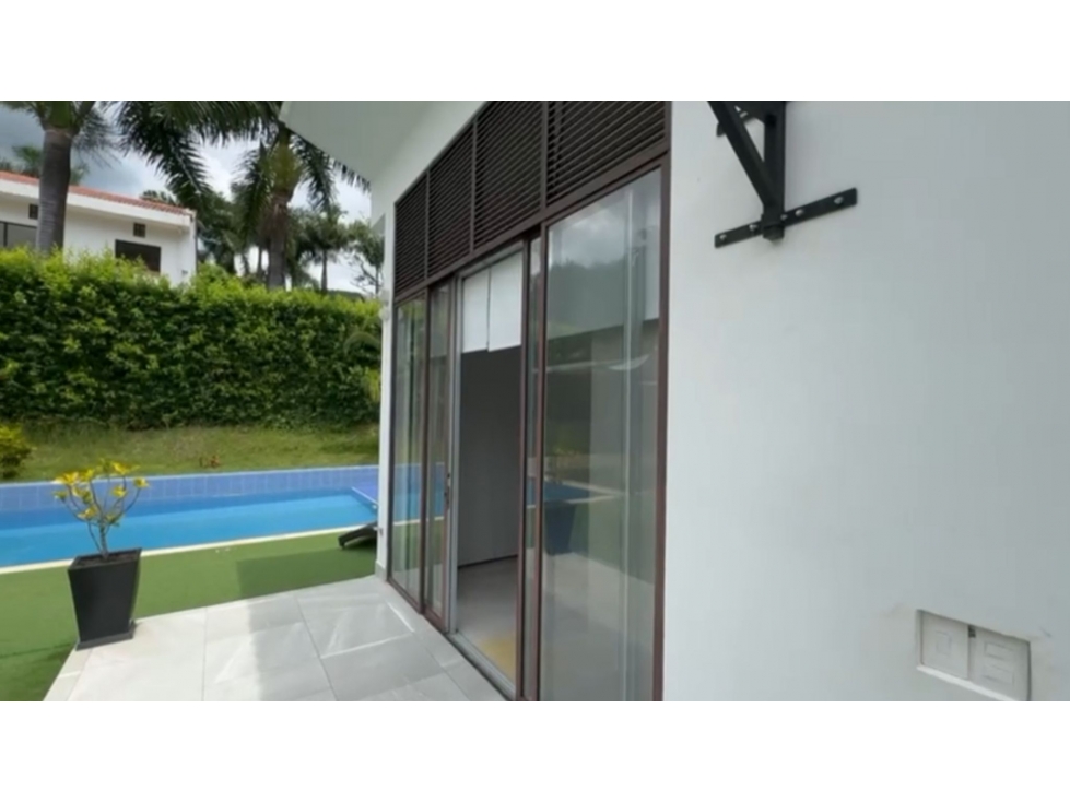 VENTA DE CASA EN CONDOMINIO ANAPOIMA — foto 6