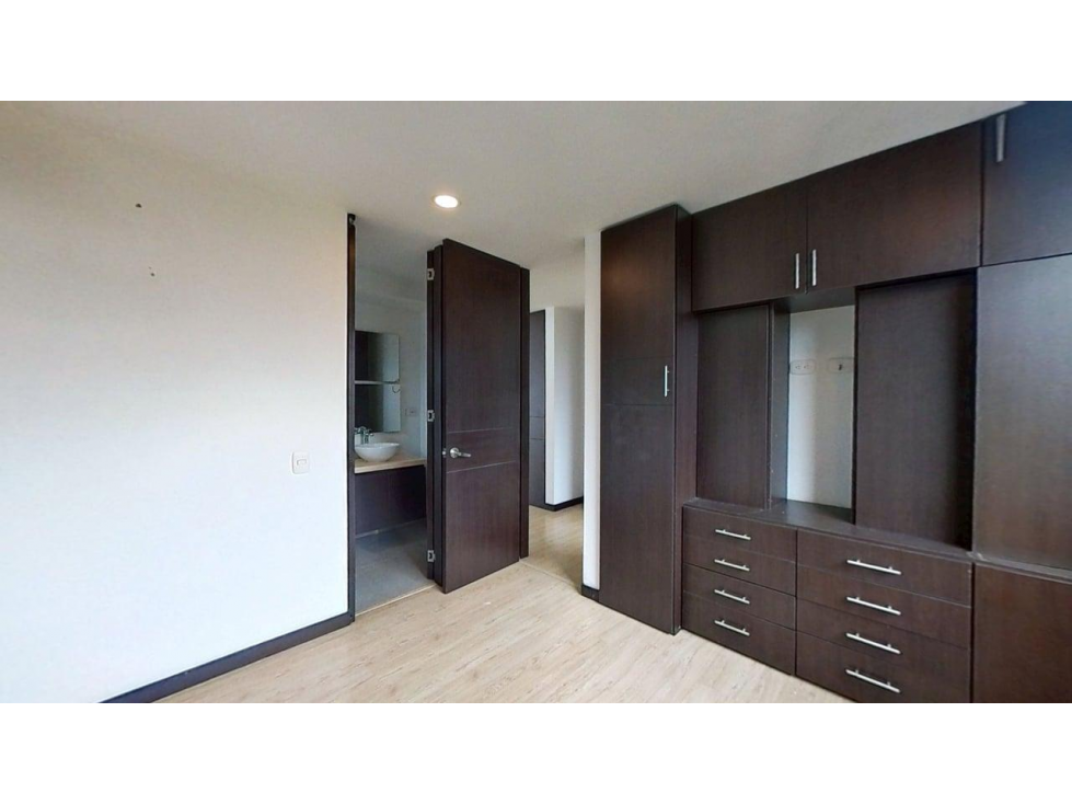 VENTA DE APARTAMENTO COMUNEROS — foto 6
