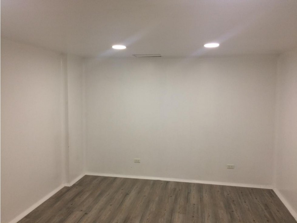 Vendo Oficina 62 mt La Castellana KS — foto 4