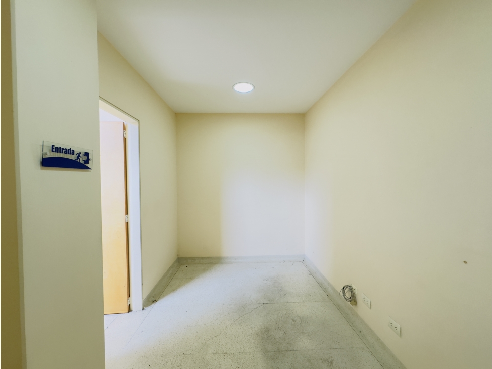 VENTA CONSULTORIO O LABORATORIO PATOLÓGICO EN TUNJA EF - 4