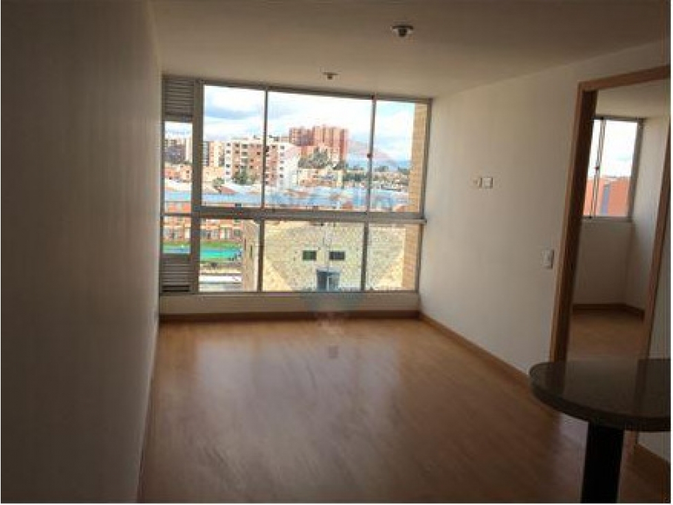 RENTA APARTA ESTUDIO EN VERBENAL PISO 6 MM — foto 2