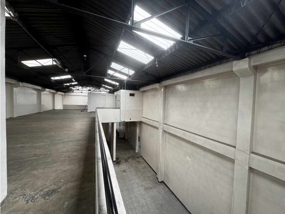 Bodega en Venta en Toberín ALCR