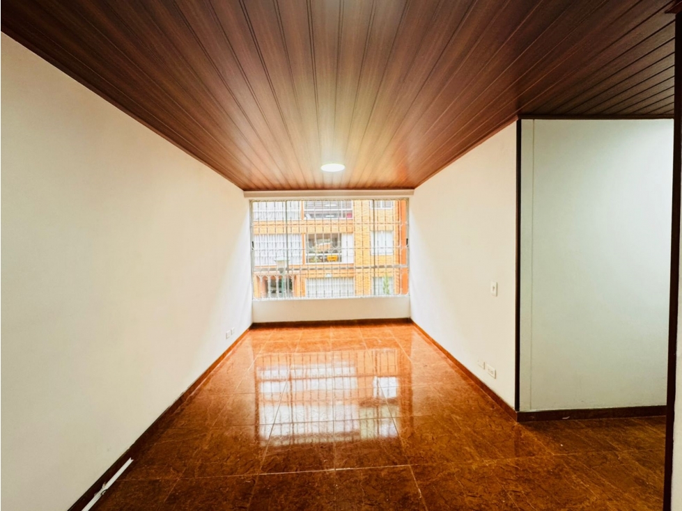 EN VENTA APARTAMENTO EN LOS MONJES EF